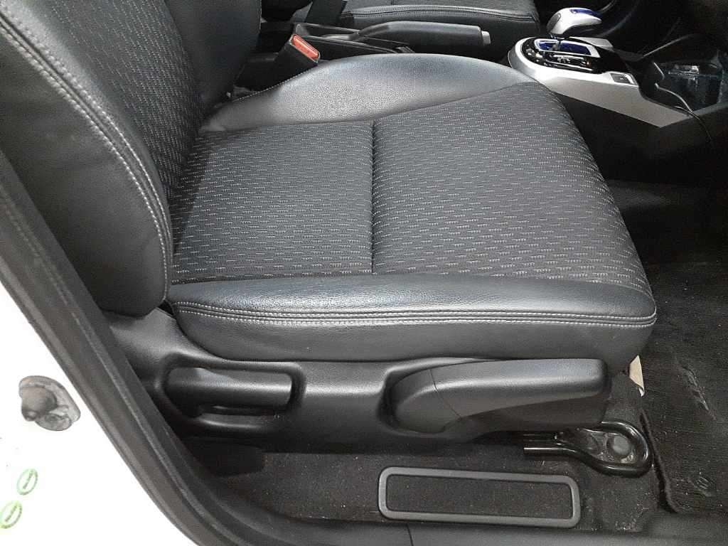 2013  HONDA FIT